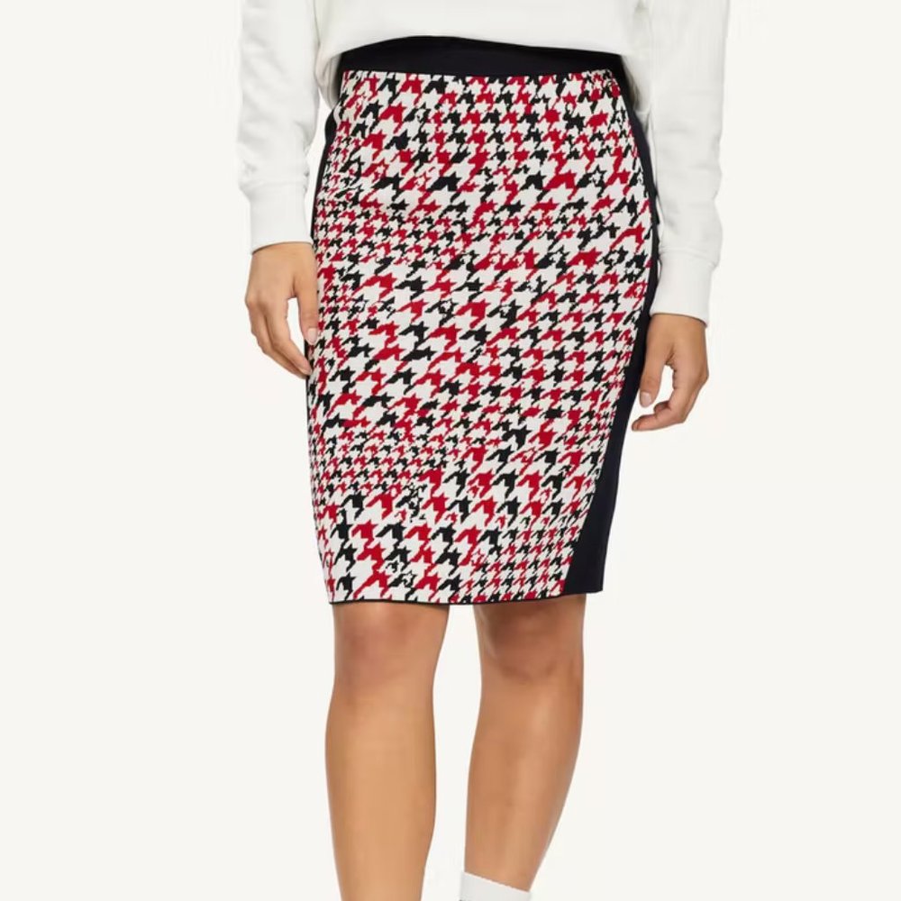 Tommy Hilfiger Pencil Knee Length Skirt in Tri Colour Houndstooth Design Medium - Picture 3 of 7